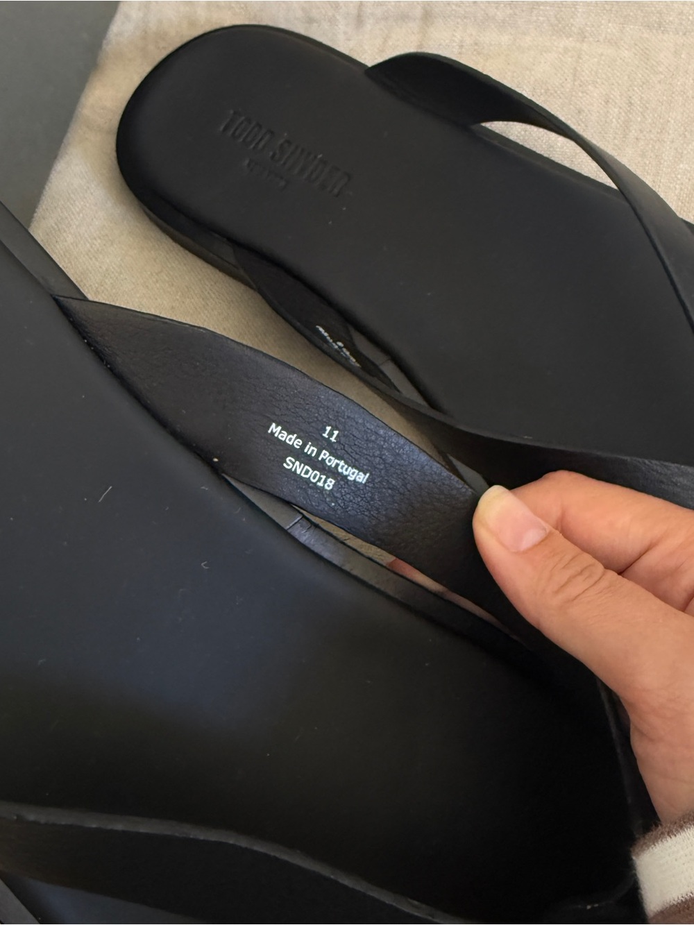 Todd Snyder Black Leather Thong Sandals NEW - Picture 3 of 5